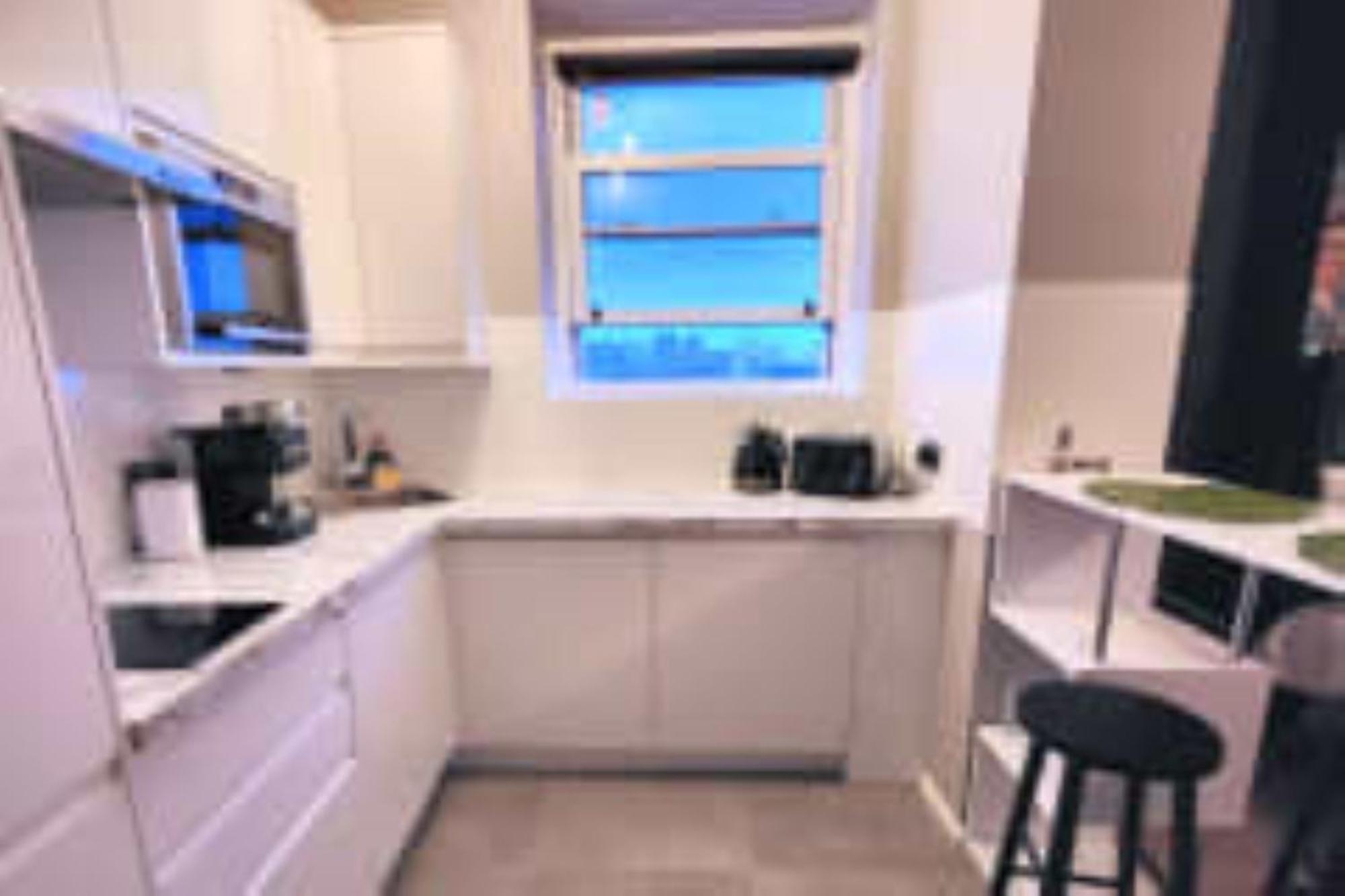 Innit Windsor Hove Extérieur photo